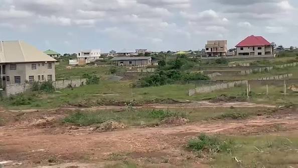 Serviced Plots at Oyibi